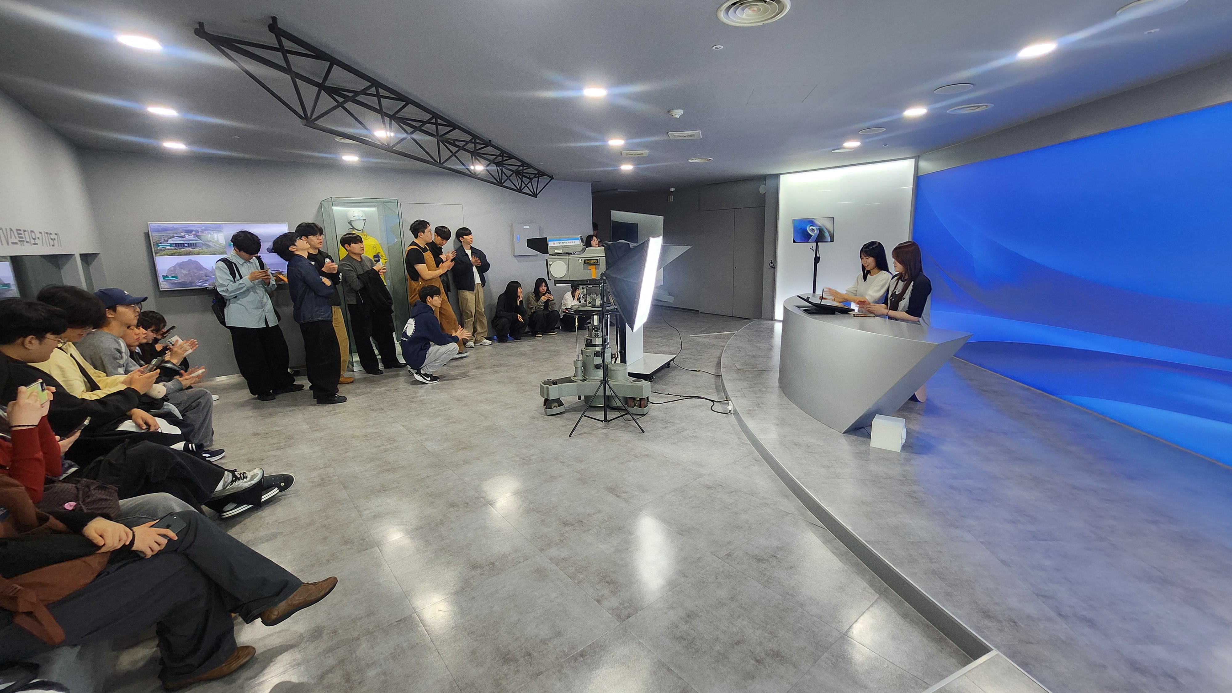 방송영상과 2학년. 방송국 핵심 직무 체험, KBS 견학 12번째 첨부파일 이미지