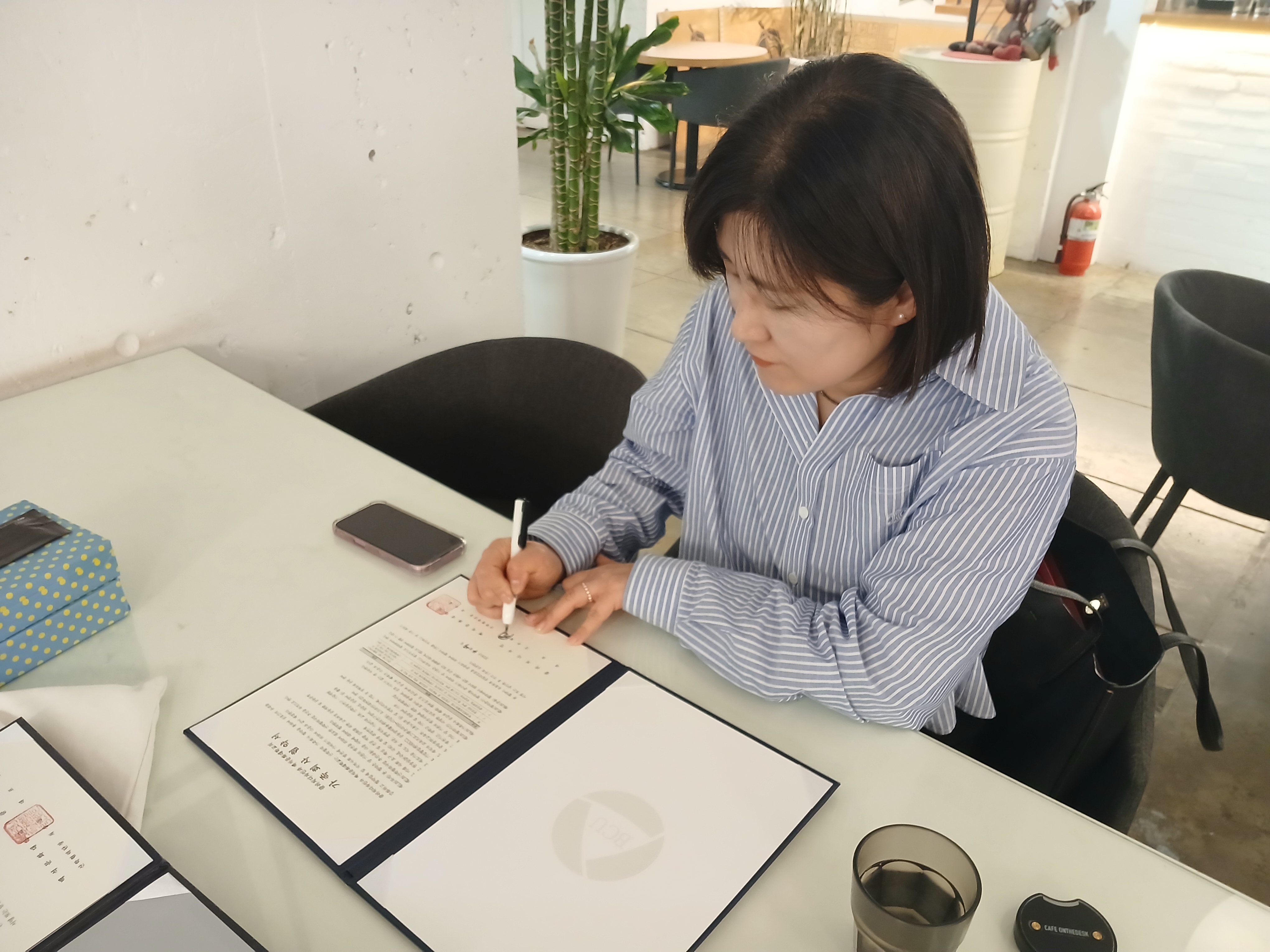 [패션스타일디자인]클러치디자인과 산학협력 협약 2번째 첨부파일 이미지