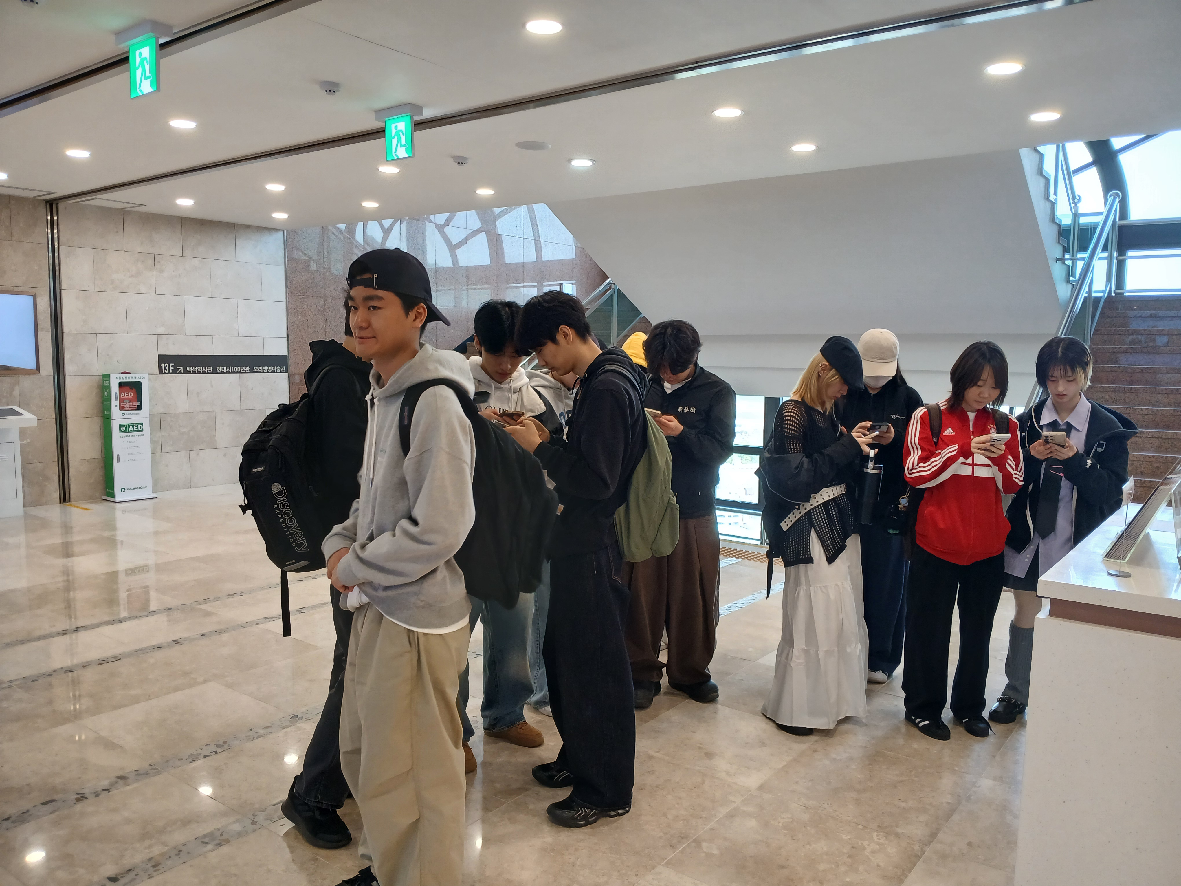 [패션스타일디자인과]2026 백석미술관, 백석역사관, 기독교박물관,현대시100년관, 시화갤러리 탐방 스케치 3번째 첨부파일 이미지