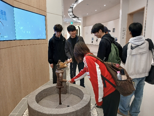 [패션스타일디자인과]2026 백석미술관, 백석역사관, 기독교박물관,현대시100년관, 시화갤러리 탐방 스케치 대표이미지