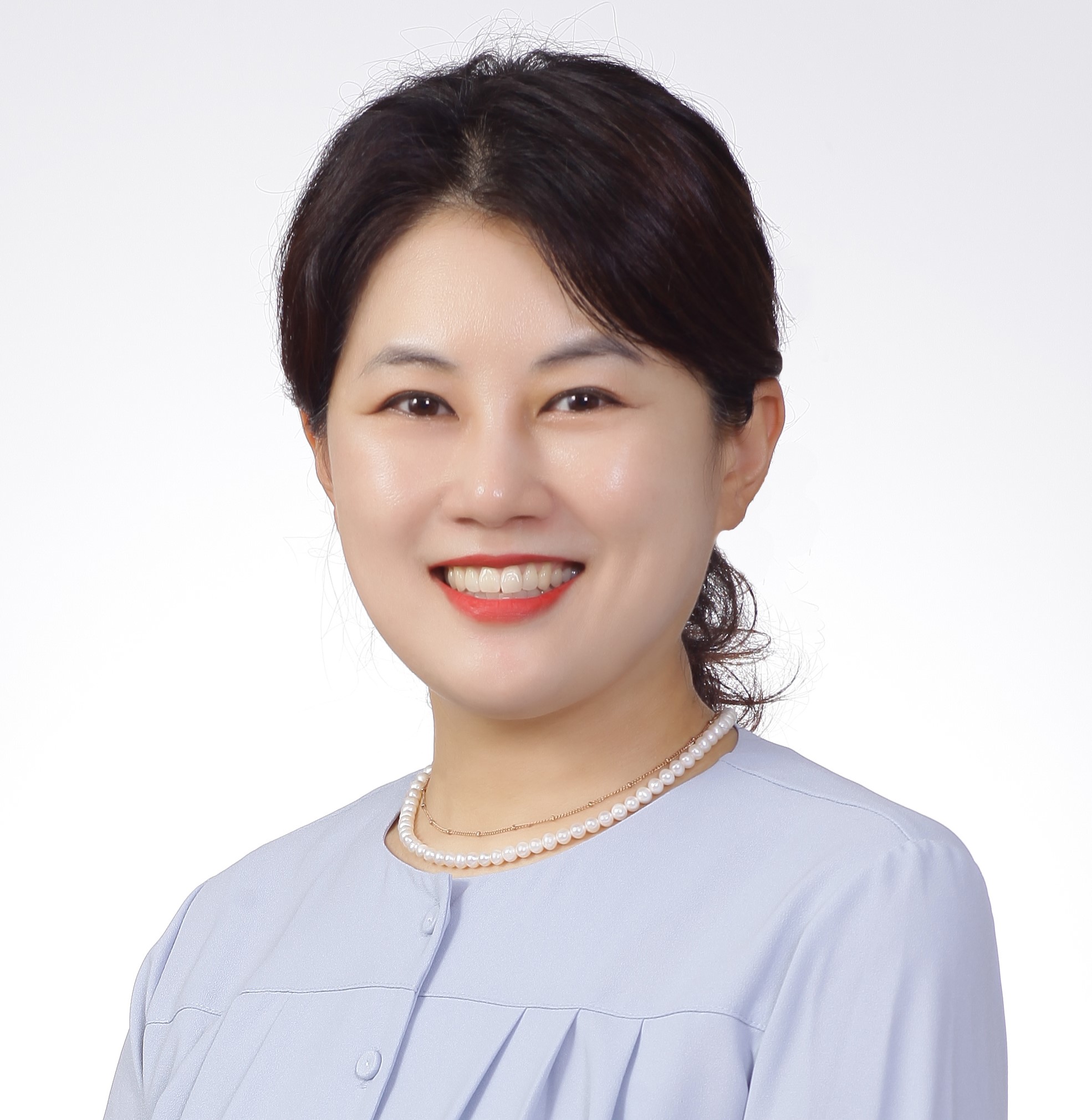 범은애 사진